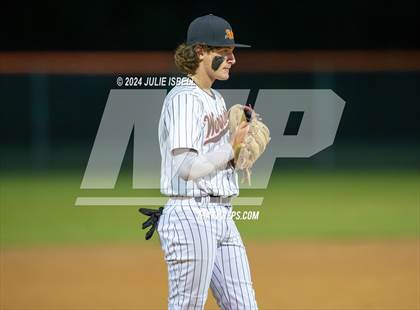 Thumbnail 2 in Anahuac vs Warren @Warren photogallery.