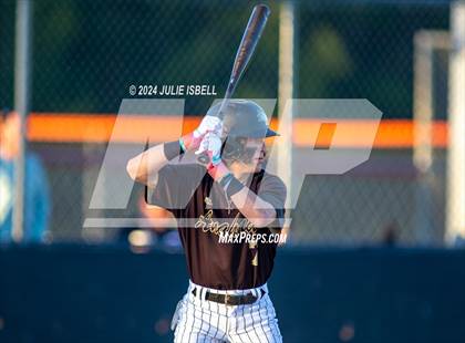 Thumbnail 1 in Anahuac vs Warren @Warren photogallery.