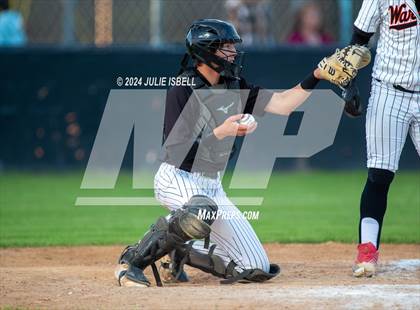 Thumbnail 3 in Anahuac vs Warren @Warren photogallery.