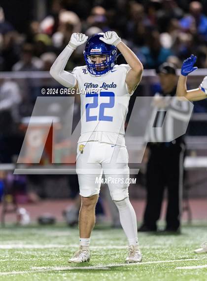 Thumbnail 3 in Terra Linda @ San Rafael (Senior Night) photogallery.