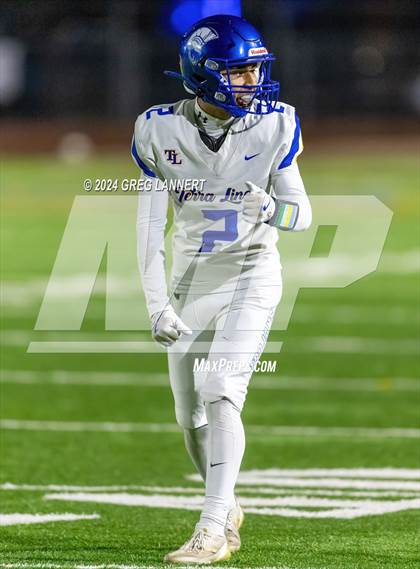 Thumbnail 2 in Terra Linda @ San Rafael (Senior Night) photogallery.