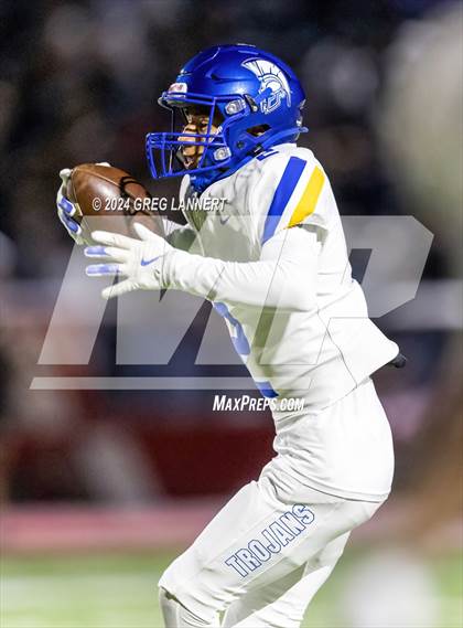 Thumbnail 1 in Terra Linda @ San Rafael (Senior Night) photogallery.
