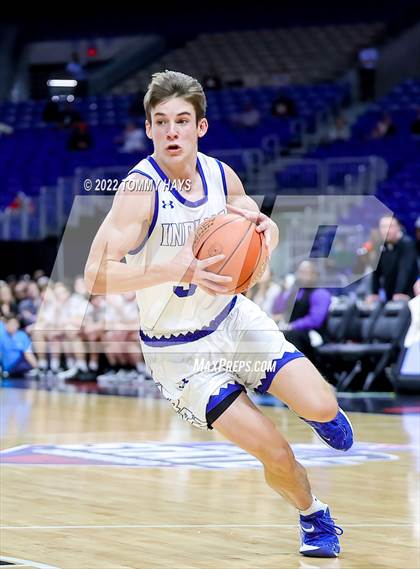 Thumbnail 3 in Clarendon vs. Lipan (UIL 2A State Final) photogallery.