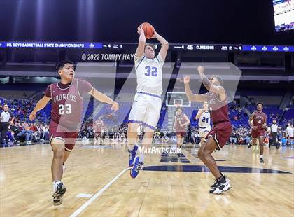 Thumbnail 3 in Clarendon vs. Lipan (UIL 2A State Final) photogallery.