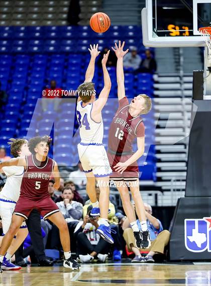 Thumbnail 3 in Clarendon vs. Lipan (UIL 2A State Final) photogallery.