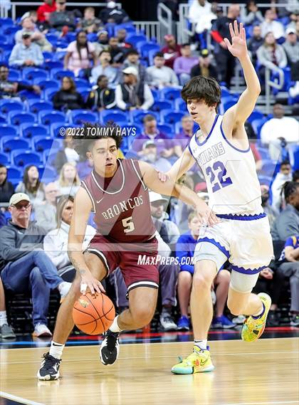 Thumbnail 3 in Clarendon vs. Lipan (UIL 2A State Final) photogallery.