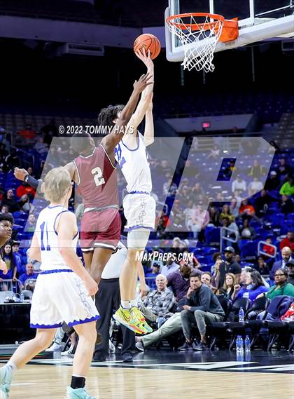 Thumbnail 3 in Clarendon vs. Lipan (UIL 2A State Final) photogallery.
