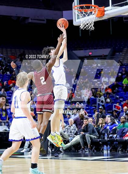 Thumbnail 2 in Clarendon vs. Lipan (UIL 2A State Final) photogallery.