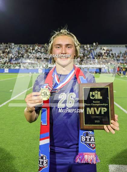 Thumbnail 1 in Walnut Grove vs. Southwest (UIL 5A Soccer Division I Final Medal Ceremony) photogallery.