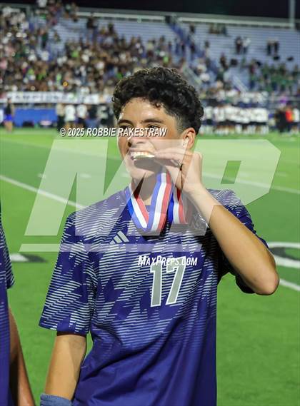 Thumbnail 1 in Walnut Grove vs. Southwest (UIL 5A Soccer Division I Final Medal Ceremony) photogallery.