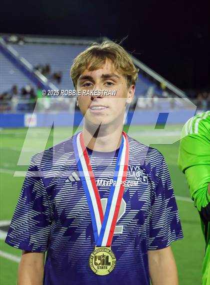 Thumbnail 2 in Walnut Grove vs. Southwest (UIL 5A Soccer Division I Final Medal Ceremony) photogallery.