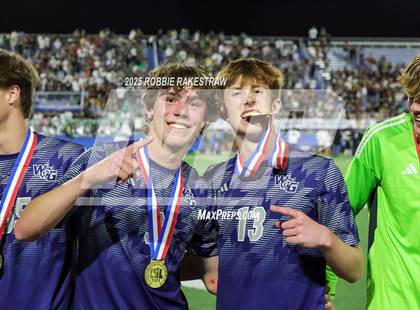 Thumbnail 3 in Walnut Grove vs. Southwest (UIL 5A Soccer Division I Final Medal Ceremony) photogallery.