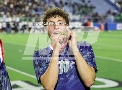 Thumbnail 2 in Walnut Grove vs. Southwest (UIL 5A Soccer Division I Final Medal Ceremony) photogallery.