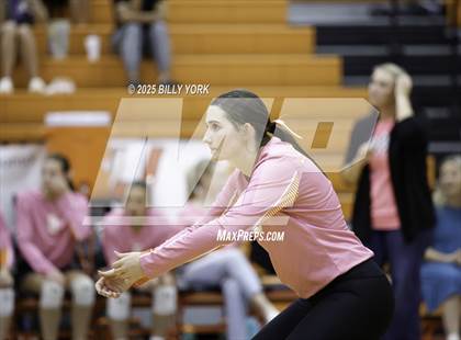 Thumbnail 3 in Grand Saline vs Tigers photogallery.