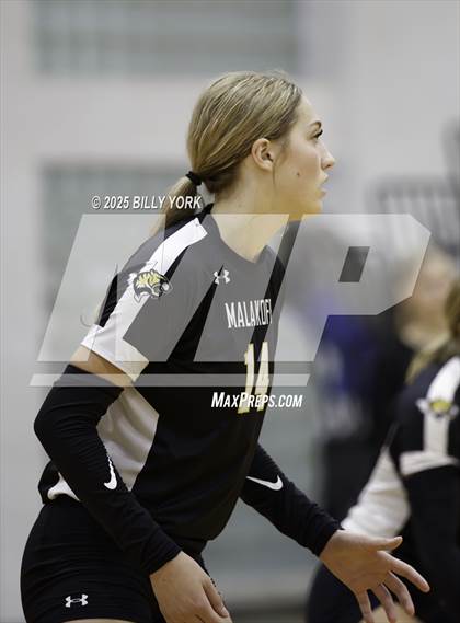 Thumbnail 3 in Grand Saline vs Tigers photogallery.