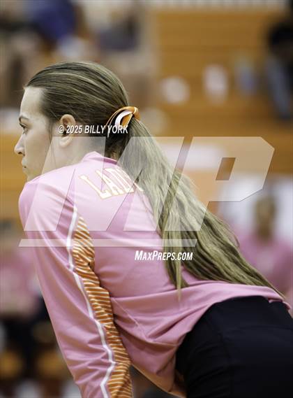 Thumbnail 2 in Grand Saline vs Tigers photogallery.