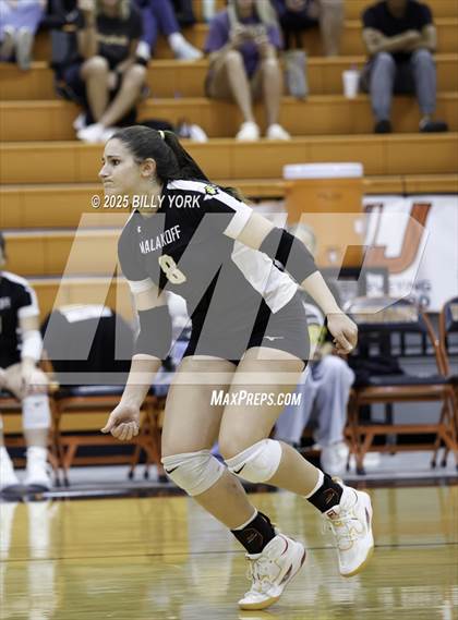 Thumbnail 2 in Grand Saline vs Tigers photogallery.