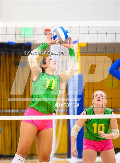 Thumbnail 2 in Holtville @ Brawley photogallery.