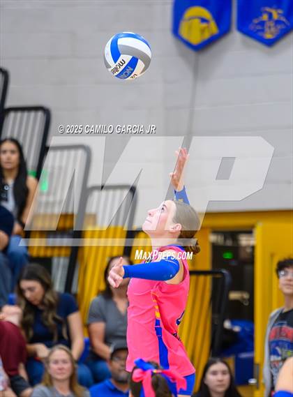 Thumbnail 1 in Holtville @ Brawley photogallery.