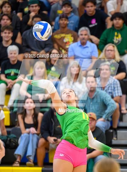 Thumbnail 1 in Holtville @ Brawley photogallery.