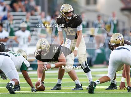 Thumbnail 3 in Mira Costa vs St. Francis photogallery.