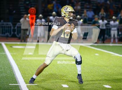 Thumbnail 3 in Mira Costa vs St. Francis photogallery.