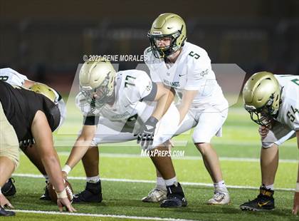 Thumbnail 3 in Mira Costa vs St. Francis photogallery.