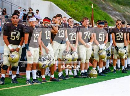 Thumbnail 2 in Mira Costa vs St. Francis photogallery.