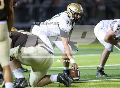 Thumbnail 2 in Mira Costa vs St. Francis photogallery.