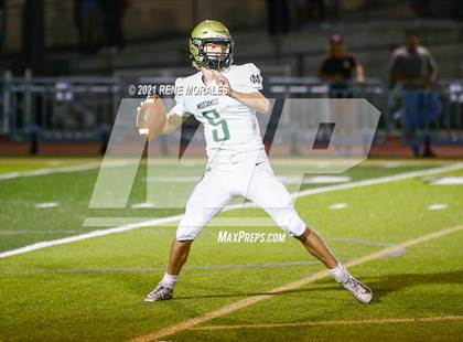 Thumbnail 3 in Mira Costa vs St. Francis photogallery.
