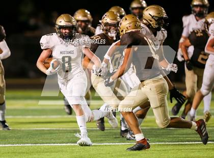 Thumbnail 2 in Mira Costa vs St. Francis photogallery.