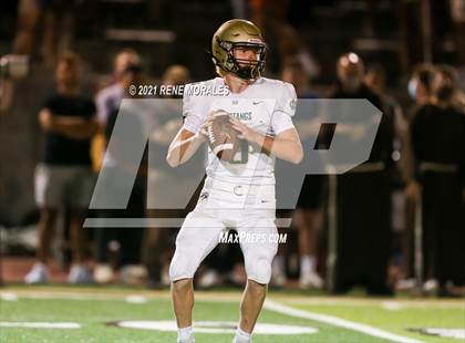 Thumbnail 3 in Mira Costa vs St. Francis photogallery.