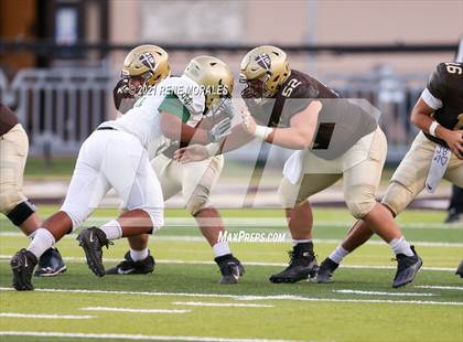 Thumbnail 2 in Mira Costa vs St. Francis photogallery.