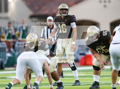 Thumbnail 1 in Mira Costa vs St. Francis photogallery.