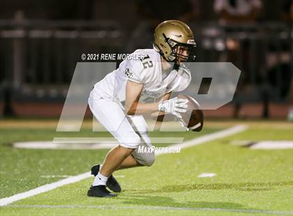 Thumbnail 3 in Mira Costa vs St. Francis photogallery.