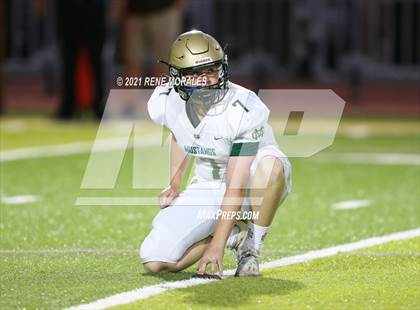 Thumbnail 1 in Mira Costa vs St. Francis photogallery.