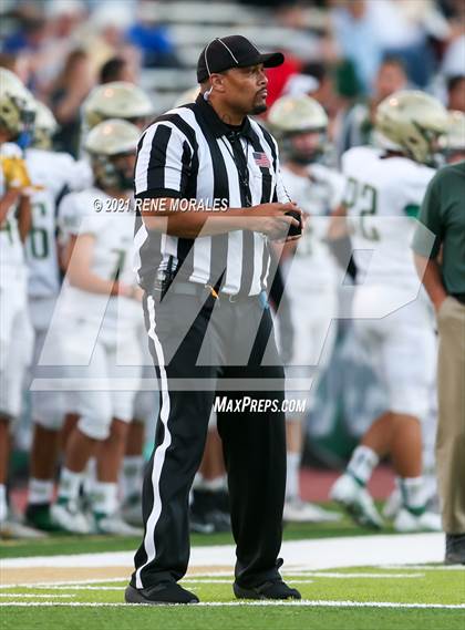 Thumbnail 3 in Mira Costa vs St. Francis photogallery.