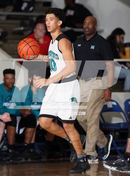 Thumbnail 1 in Pasadena Memorial vs. Dobie (McDonald's Texas Invitational) photogallery.