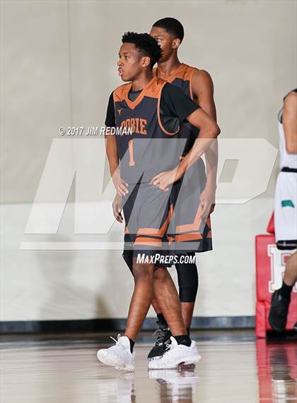 Thumbnail 1 in Pasadena Memorial vs. Dobie (McDonald's Texas Invitational) photogallery.