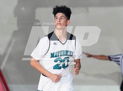Thumbnail 2 in Pasadena Memorial vs. Dobie (McDonald's Texas Invitational) photogallery.
