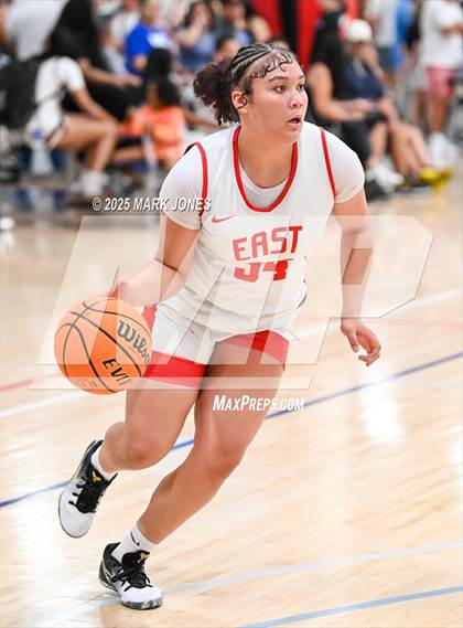 Thumbnail 3 in Denver East vs. Windward (Section 7) photogallery.