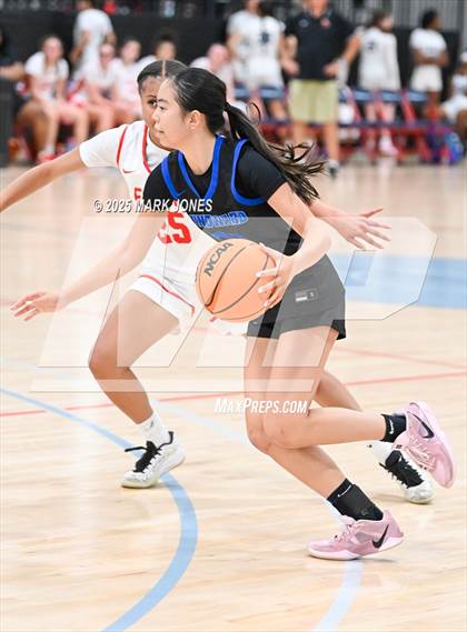 Thumbnail 3 in Denver East vs. Windward (Section 7) photogallery.