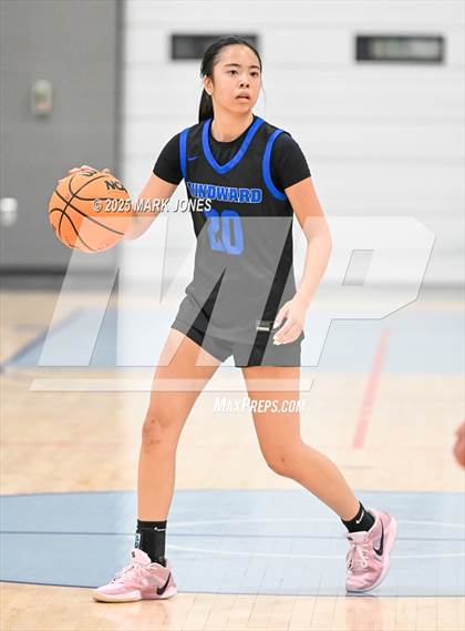 Thumbnail 2 in Denver East vs. Windward (Section 7) photogallery.
