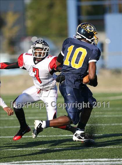 Thumbnail 2 in Ocean Lakes vs. Salem photogallery.