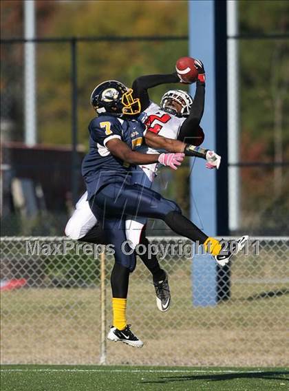 Thumbnail 2 in Ocean Lakes vs. Salem photogallery.