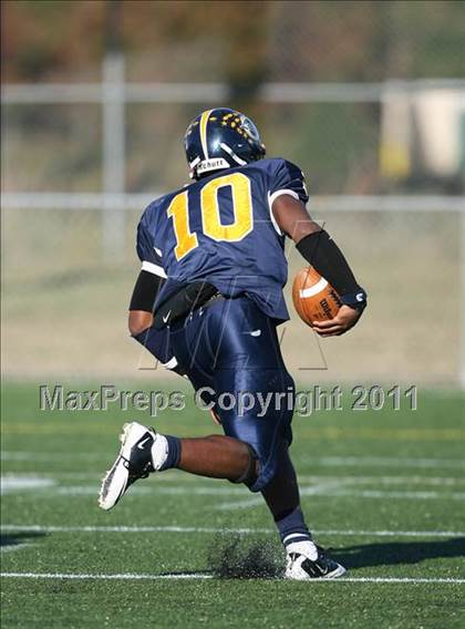 Thumbnail 1 in Ocean Lakes vs. Salem photogallery.