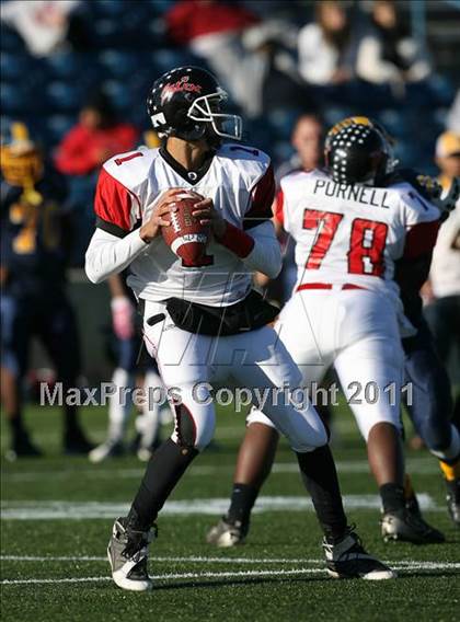 Thumbnail 1 in Ocean Lakes vs. Salem photogallery.