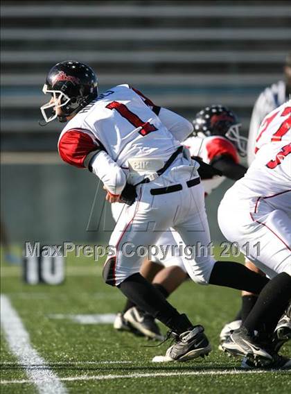Thumbnail 2 in Ocean Lakes vs. Salem photogallery.