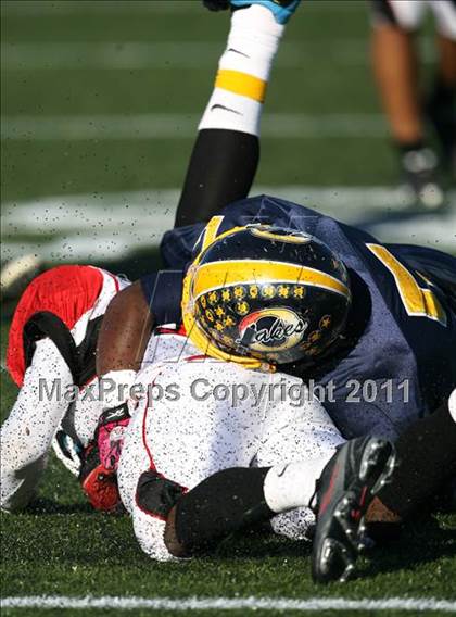 Thumbnail 2 in Ocean Lakes vs. Salem photogallery.