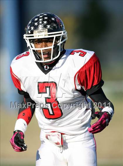 Thumbnail 2 in Ocean Lakes vs. Salem photogallery.